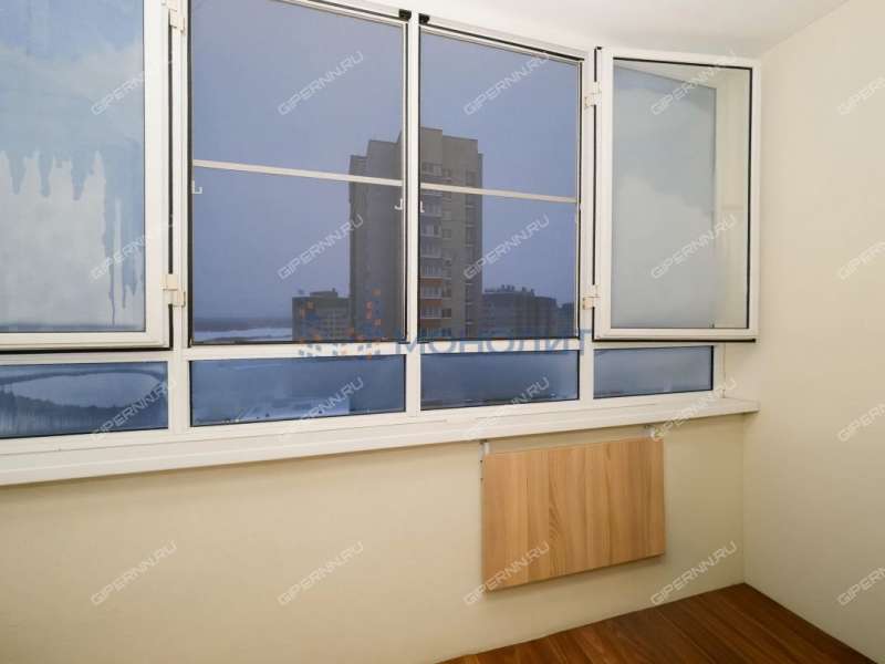 трёхкомнатная квартира на улице Карла Маркса дом 43