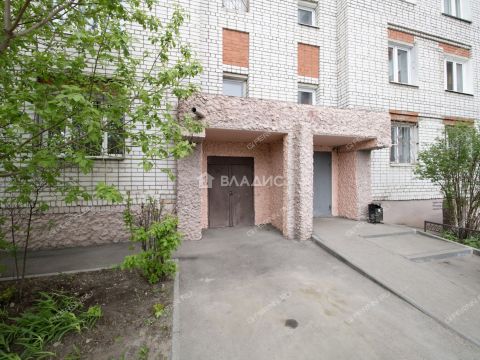 3-komnatnaya-ul-krasnyh-zor-d-22 фото