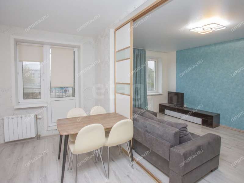 двухкомнатная квартира на Республиканской улице дом 43 к3