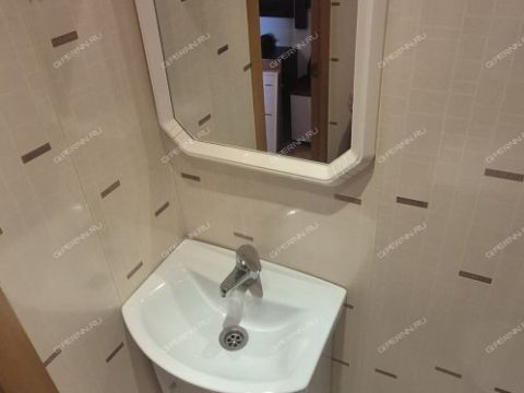 4-komnatnaya-ul-kerchenskaya-d-22 фото