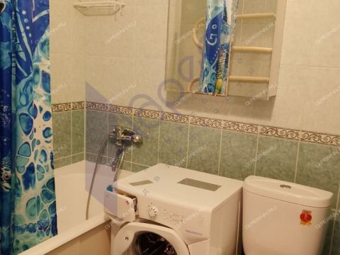 1-komnatnaya-ul-admirala-vasyunina-d-13 фото