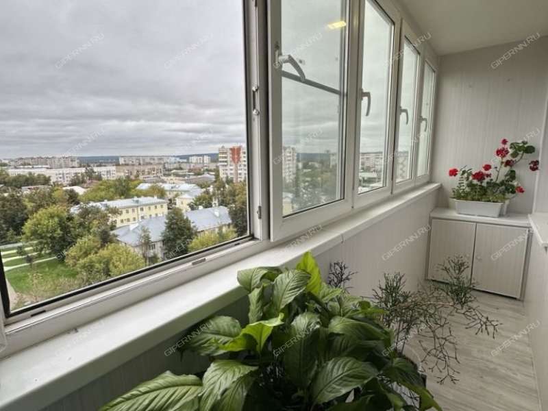 трёхкомнатная квартира на Октябрьской улице дом 5б город Дзержинск