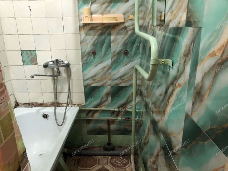 комната в доме 1А на улице Героя Рябцева