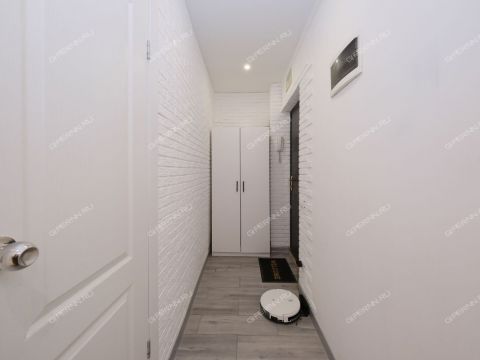 1-komnatnaya-ul-efremova-d-3 фото