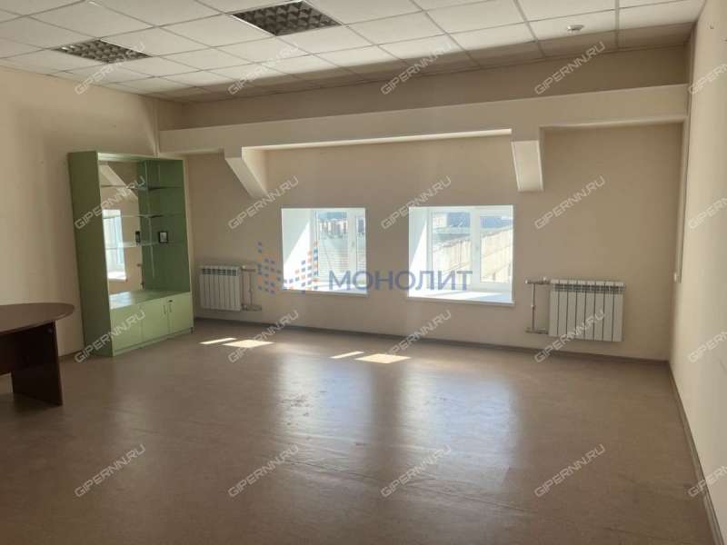 помещение под помещение свободного назначения на улице Родионова