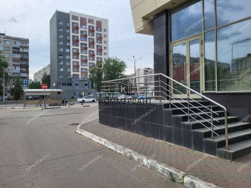 помещение под торговую площадь на улице Краснодонцев