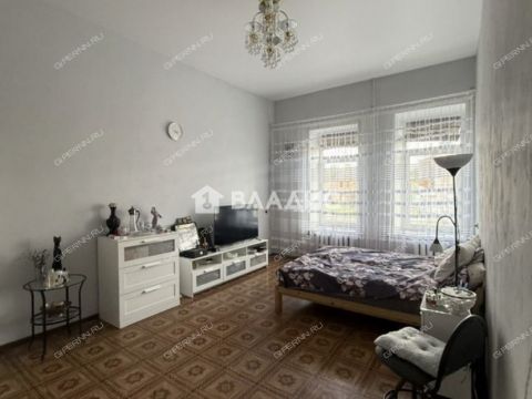 3-komnatnaya-ul-chkalova-d-5 фото