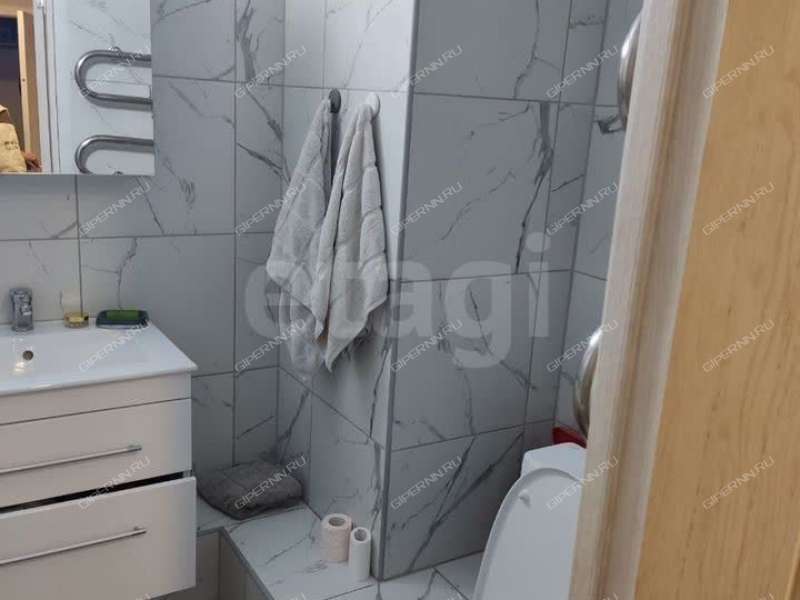 однокомнатная квартира на Керченской улице дом 20