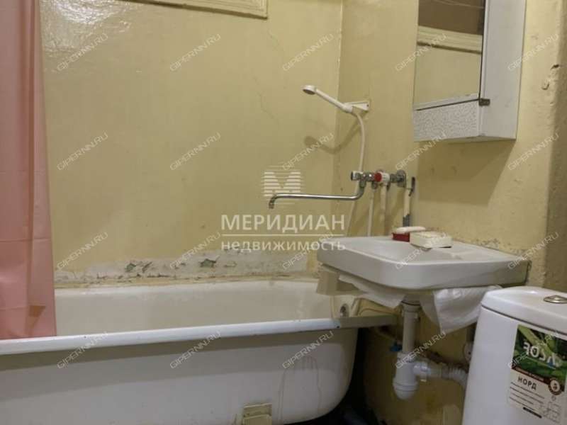 однокомнатная квартира на улице Крылова дом 2