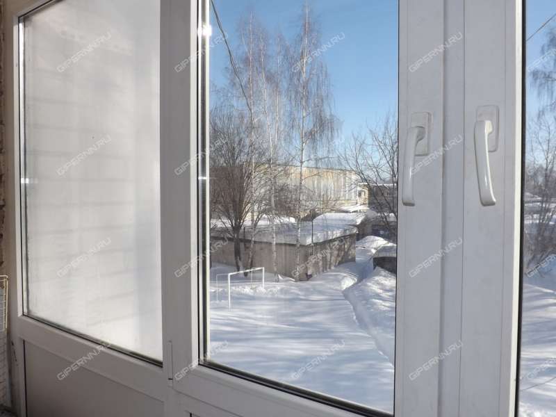 трёхкомнатная квартира в переулке Воровского дом 9 город Бор