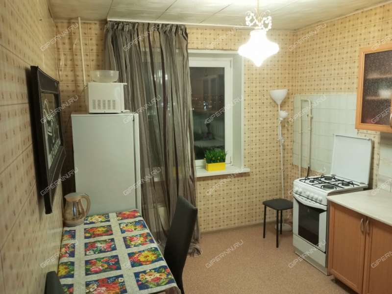 двухкомнатная квартира на улице Федосеенко дом 102