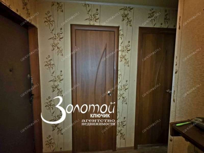 трёхкомнатная квартира на улице Бонч-Бруевича дом 5