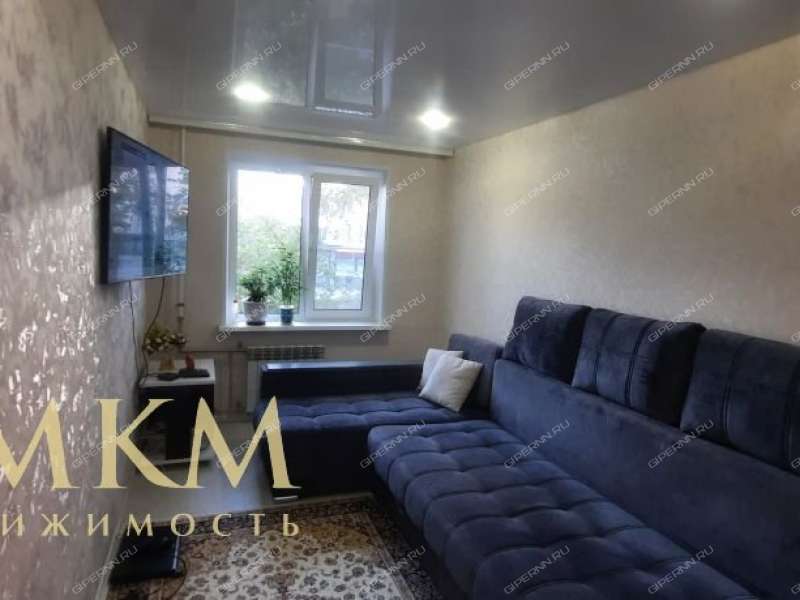 трёхкомнатная квартира на Дворовой улице дом 36