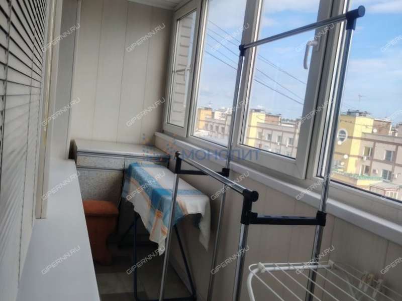 трёхкомнатная квартира на Ошарской улице дом 15