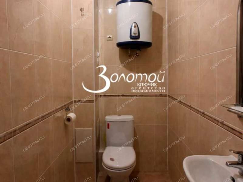 трёхкомнатная квартира на улице Ванеева дом 229