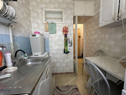 1-komnatnaya-ul-fedoseenko-d-13 фото