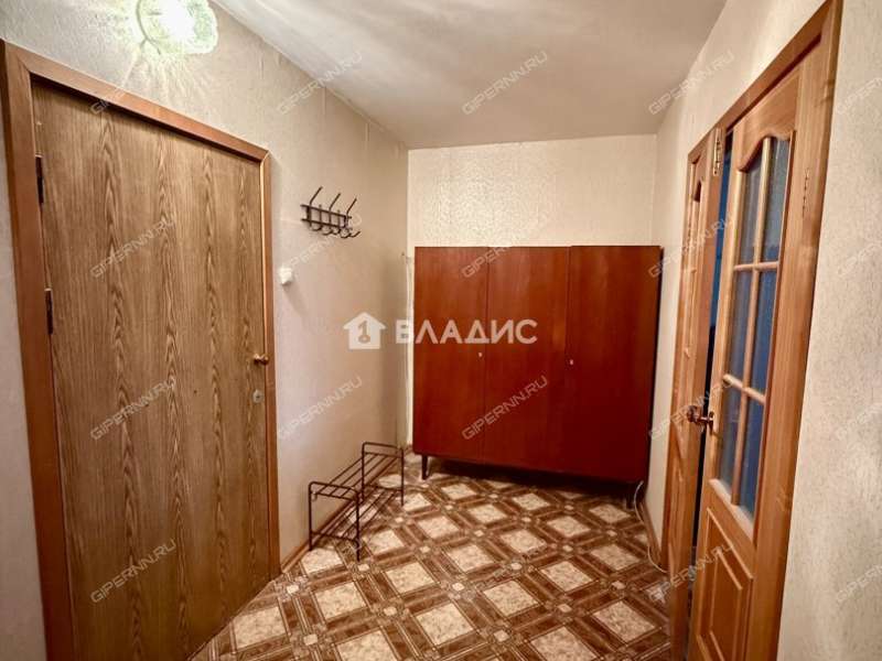 однокомнатная квартира на Волжской набережной дом 10