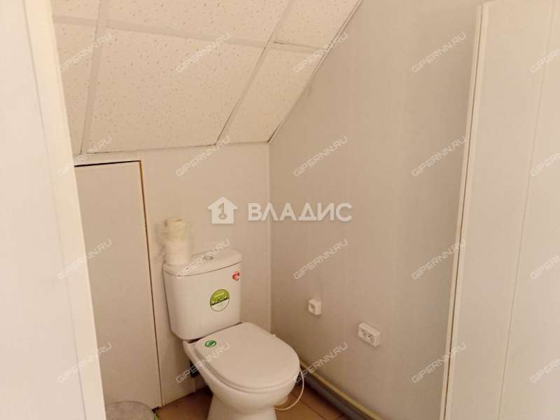 помещение под торговую площадь на улице Октябрьской Революции