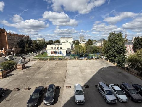 4-komnatnaya-ul-vaneeva-d-4-45 фото