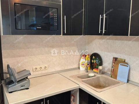 2-komnatnaya-derevnya-kuzhutki-dalnekonstantinovskiy-rayon фото