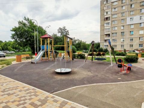 1-komnatnaya-ul-geroya-sovetskogo-soyuza-safronova-d-22 фото