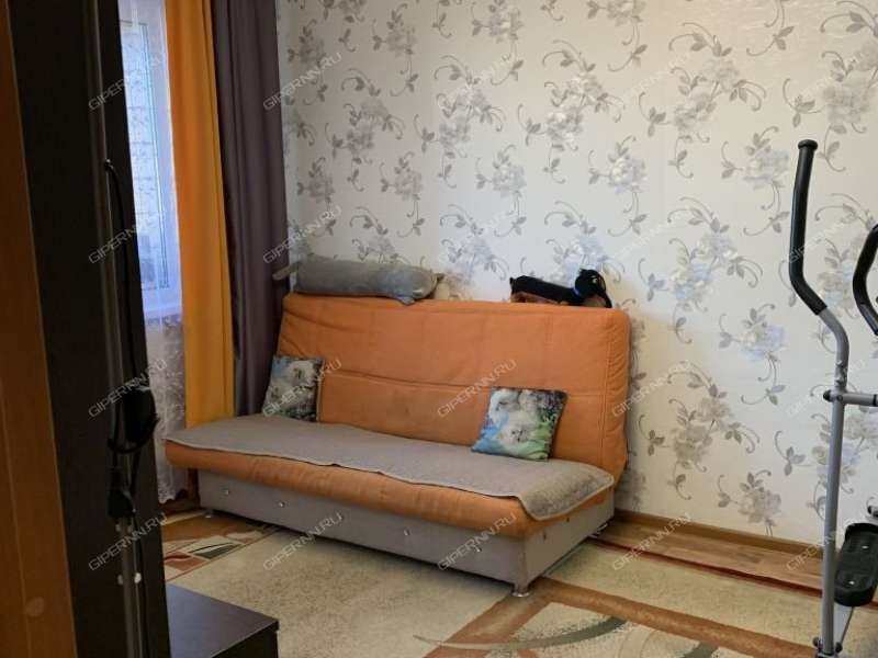 двухкомнатная квартира на улице Политбойцов дом 8