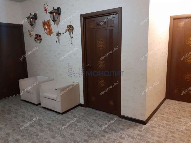 четырёхкомнатная квартира на Волжской набережной дом 8 к1