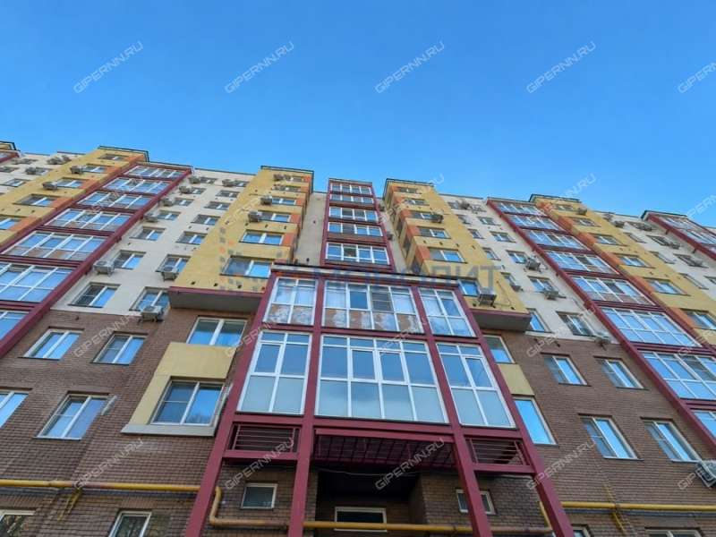 четырёхкомнатная квартира на Ошарской улице дом 14
