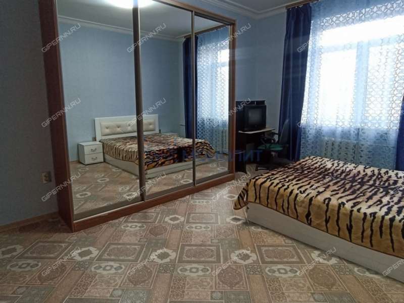 двухкомнатная квартира на улице Лоскутова дом 20