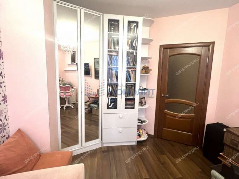 трёхкомнатная квартира на Краснозвёздной улице дом 25