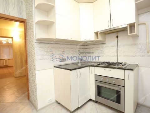 3-komnatnaya-ul-burdenko-d-18 фото