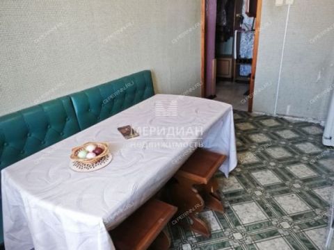 4-komnatnaya-ul-volzhskaya-d-40 фото