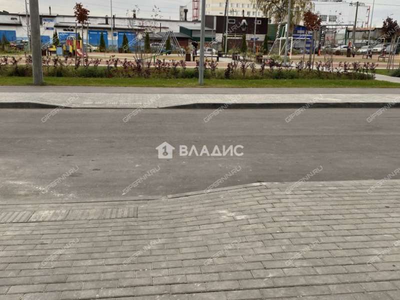 трёхкомнатная квартира на проспекте Героев дом 5
