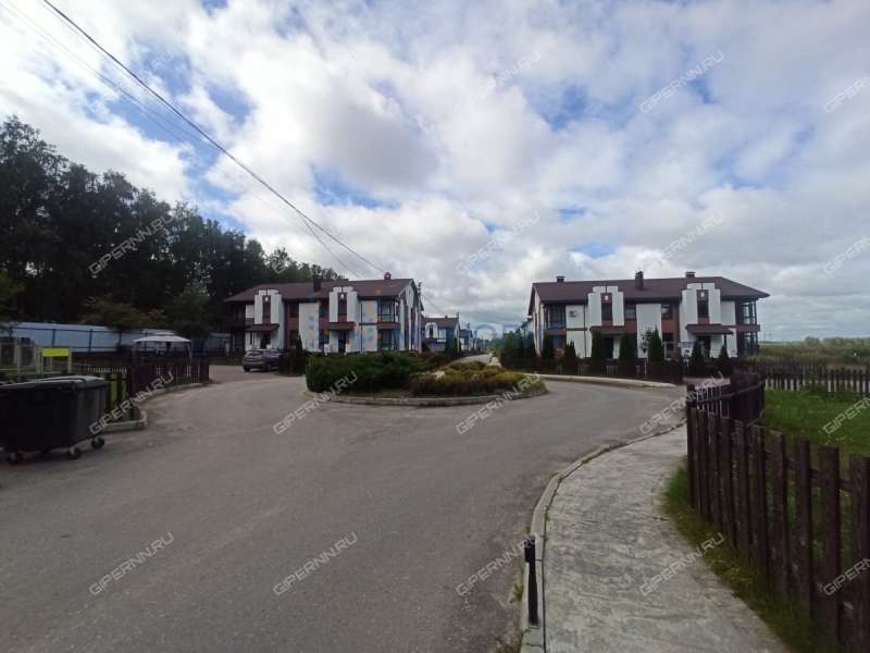 дом на улице Лесная деревня Фроловское