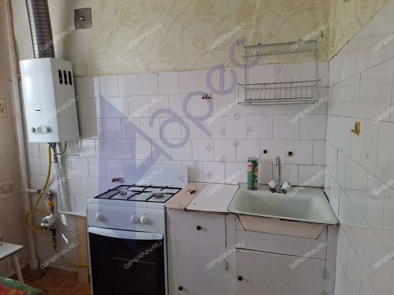 однокомнатная квартира на проспекте Кирова дом 35а