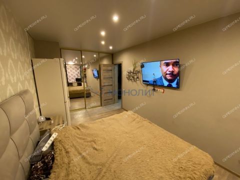 3-komnatnaya-b-r-60-letiya-oktyabrya-d-21-k2 фото