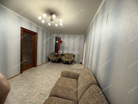 3-komnatnaya-ul-efremova-d-17 фото