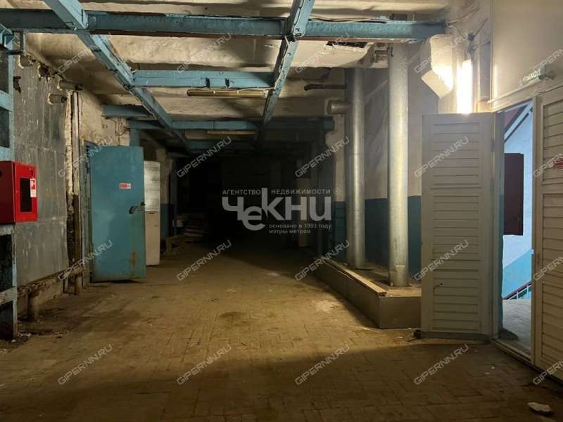 помещение под склад на улице Геологов