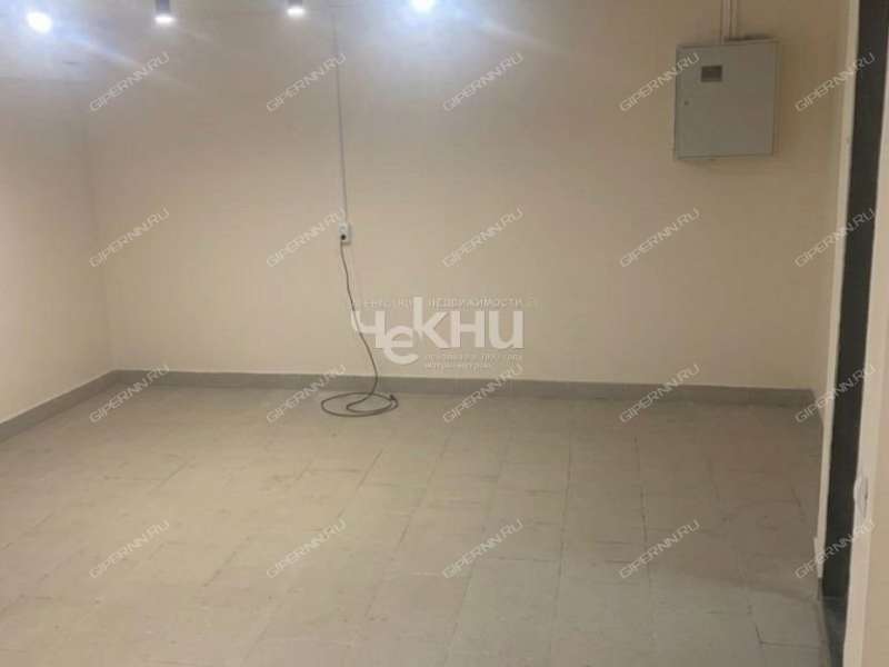 помещение под помещение свободного назначения на Норильской улице