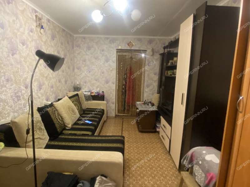 комната в доме 42 на улице Бурденко