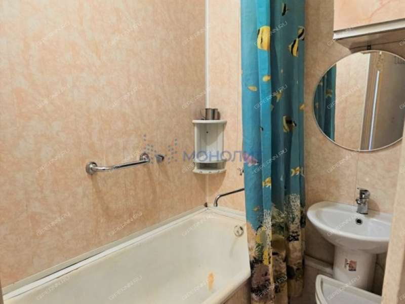 двухкомнатная квартира в 2-м микрорайоне дом 30 город Кстово