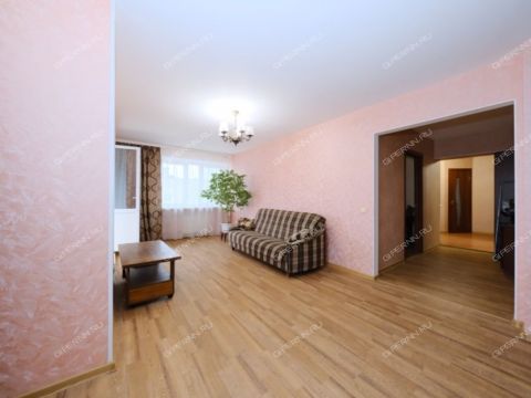 2-komnatnaya-ul-poltavskaya-d-37 фото