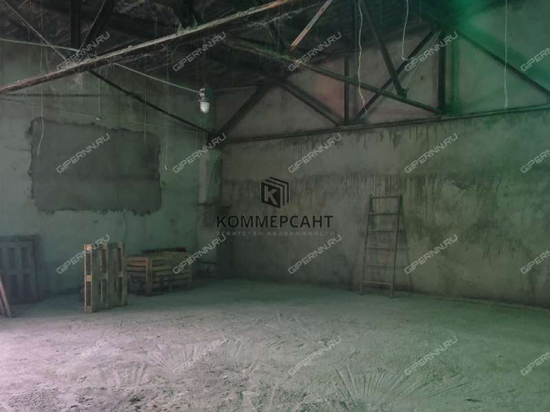 помещение под склад на Памирской улице