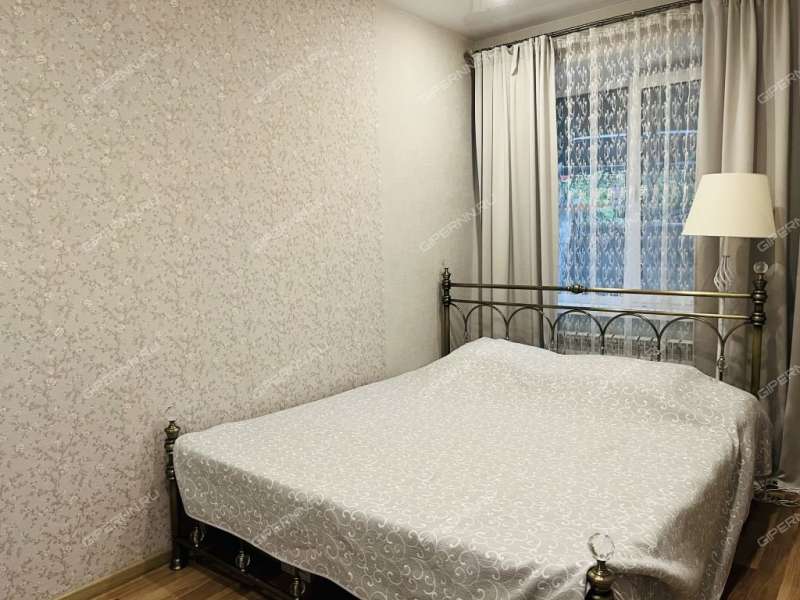 двухкомнатная квартира на улице Сестёр Рукавишниковых дом 26