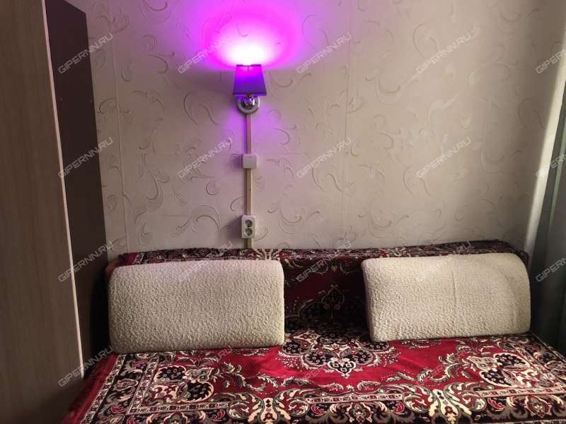 комната в доме 23 на улице Страж Революции