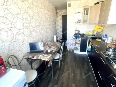 3-komnatnaya-ul-40-let-pobedy-d-12 фото