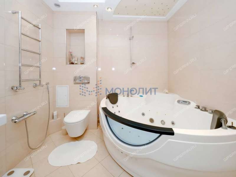 трёхкомнатная квартира на улице Белинского дом 58/60