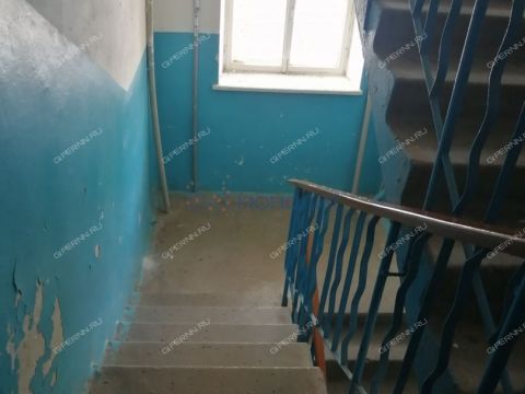 1-komnatnaya-b-r-60-letiya-oktyabrya-d-4 фото