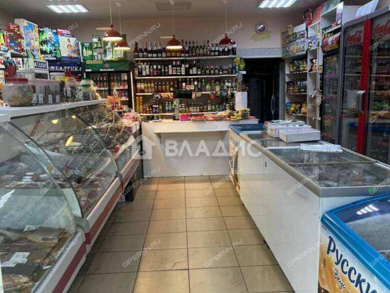 здание под офис, торговую площадь на Октябрьской улице посёлок Сатис