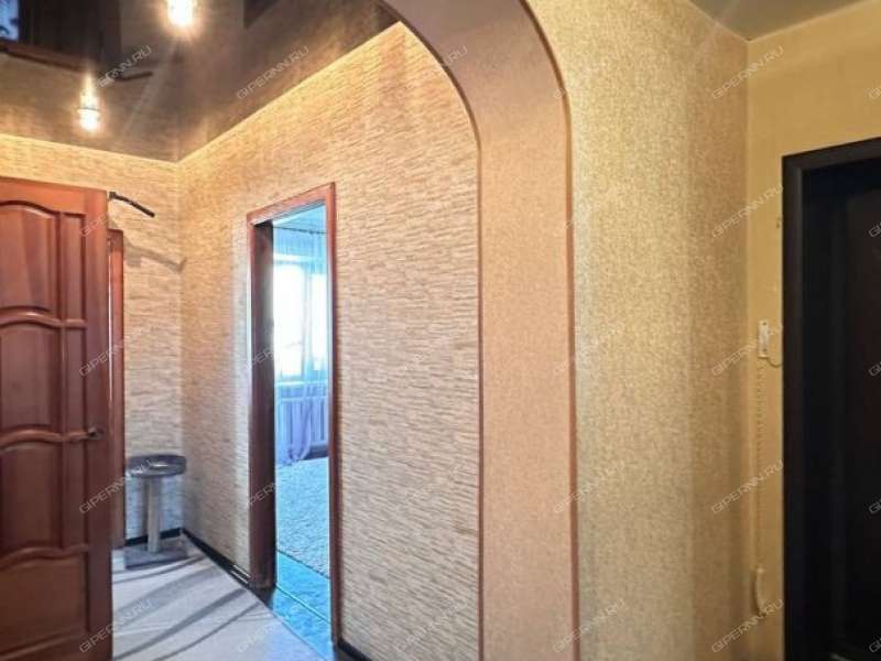 двухкомнатная квартира на Зелёной улице дом 12Б город Кстово